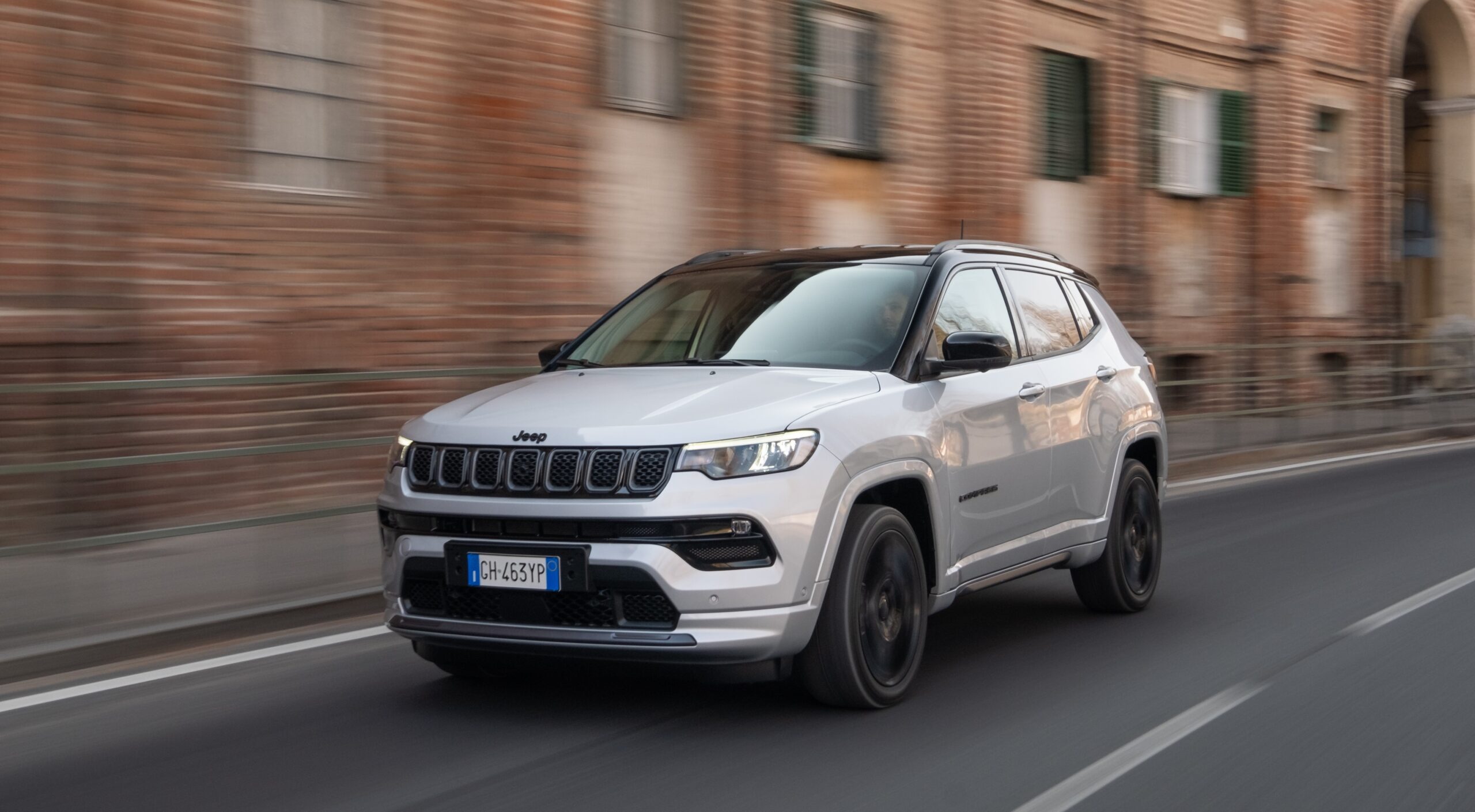 ESSAI – Jeep Compass E-Hybrid (2022) : Hybridation Soft | Car Addiction